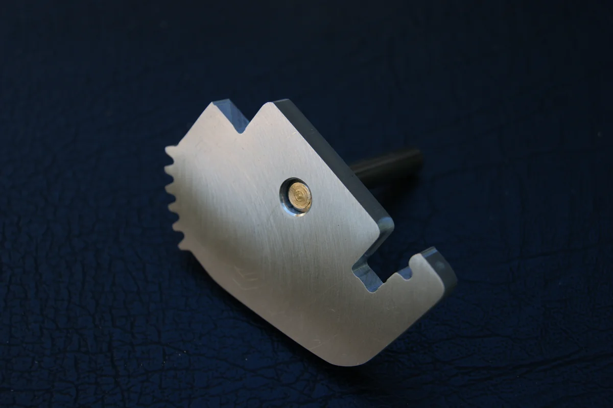 CNC-gefertigtes Aluminium-Ersatzteil aus einem eCAD-Projekt